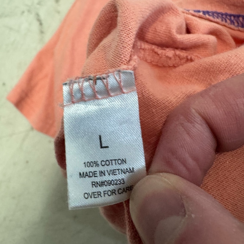 PacSun T-Shirt - Picture 4 of 5